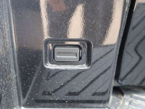 New 2026 GMC Hummer EV SUV image 15