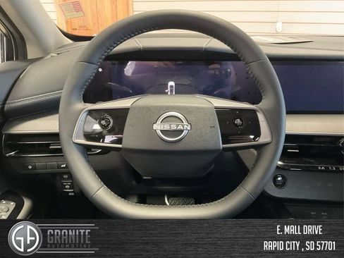 New 2025 Nissan Murano SV AWD/4WD image 18