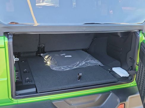 New 2026 Jeep Wrangler Unlimited Rubicon image 15