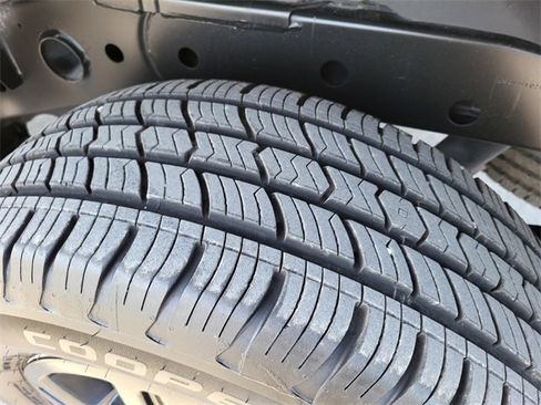 Used 2019 Ford Ranger XL w/ Equipment Group 101A Mid image 26