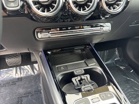 Certified 2025 Mercedes-Benz GLA 250 GLA 250 image 27