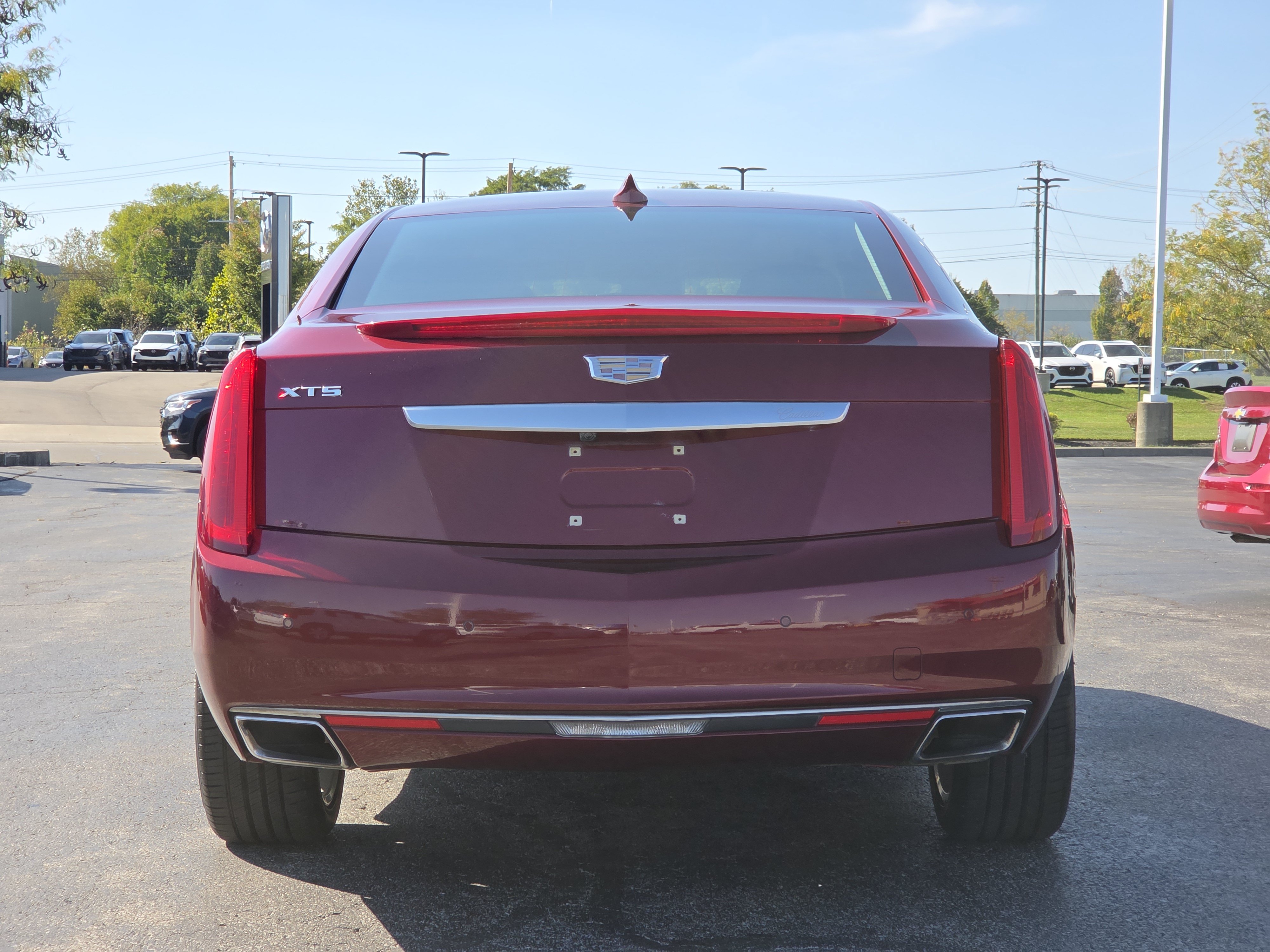 Used 2016 Cadillac XTS Luxury w/ Driver Awareness Package FWD image 10