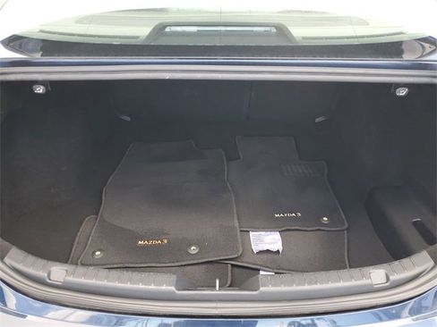 Used 2020 MAZDA MAZDA3 AWD Sedan w/ Preferred Package image 8