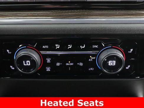 Used 2023 Chevrolet Silverado 1500 LT image 4