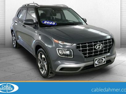 Used 2025 Hyundai Venue SEL
