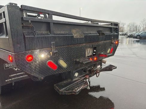 Used 2017 Ford F550 4x4 Crew Cab Super Duty image 17