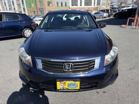 Used 2010 Honda Accord EX image 2