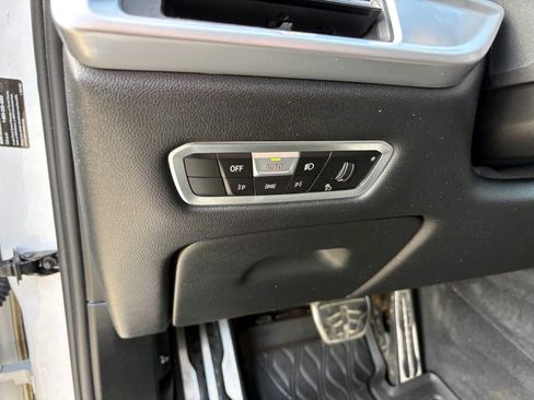 Used 2023 BMW X7 xDrive40i w/ M Sport Package image 14