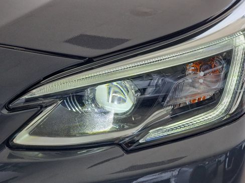 Used 2021 Subaru Outback Limited XT AWD/4WD image 40