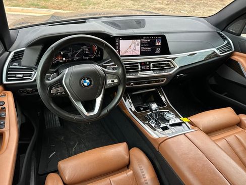 Used 2021 BMW X5 xDrive40i w/ Executive Package image 23