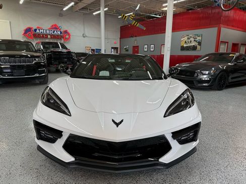 Used 2023 Chevrolet Corvette Stingray Premium Conv w/ Z51 Performance Package RWD image 9