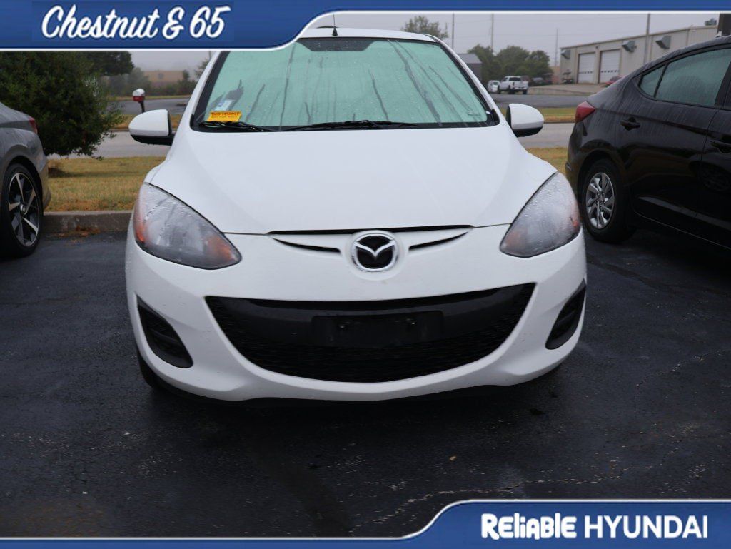 Used 2014 MAZDA MAZDA2 Sport FWD image 5