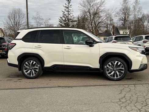 New 2026 Subaru Forester Touring AWD/4WD image 4