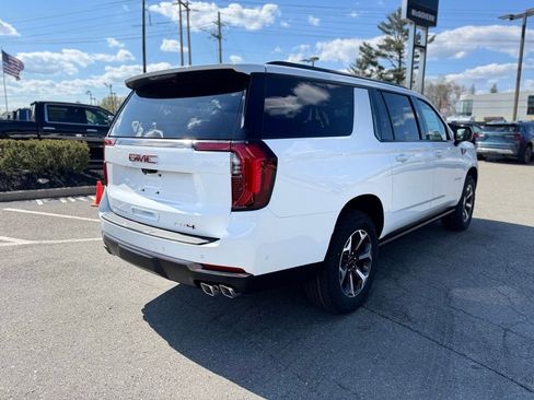 New 2026 GMC Yukon XL AT4 Ultimate w/ LPO, Floor Liner Package AWD/4WD image 7
