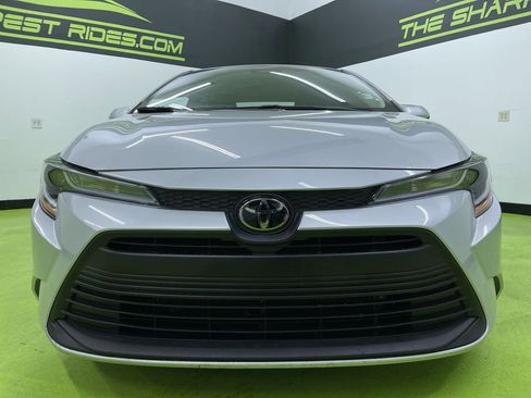Used 2024 Toyota Corolla LE image 3