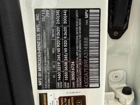 Used 2014 Mercedes-Benz ML 63 AMG 4MATIC image 24