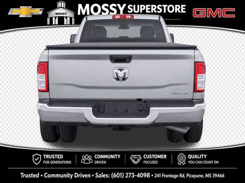 Used 2022 RAM 3500 Tradesman AWD/4WD image 9