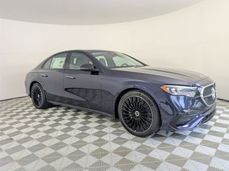 New 2026 Mercedes-Benz E 350 4MATIC Sedan video 1