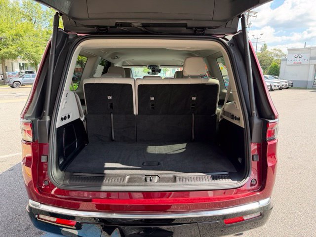Used 2022 Jeep Wagoneer Series II AWD/4WD image 30