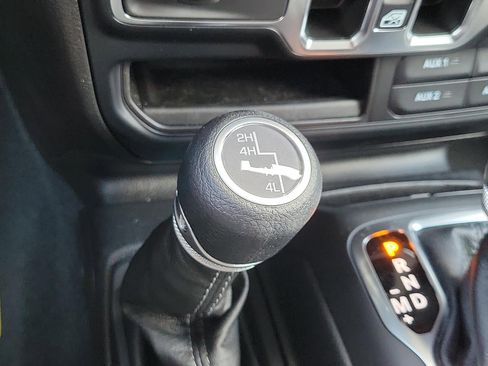 New 2024 Jeep Wrangler Unlimited Sport image 9