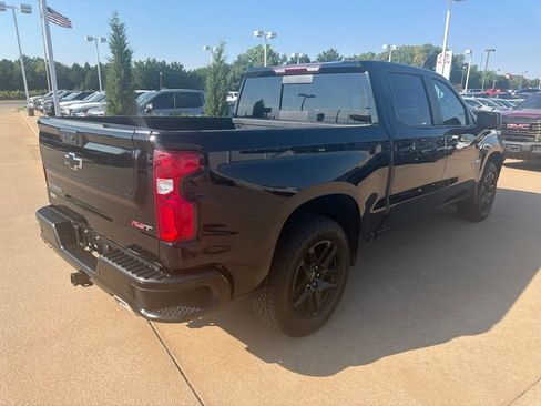 Used 2025 Chevrolet Silverado 1500 RST AWD/4WD image 5