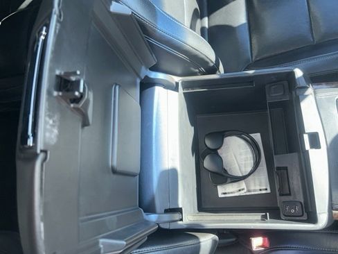 Used 2016 Chevrolet Tahoe LTZ image 37