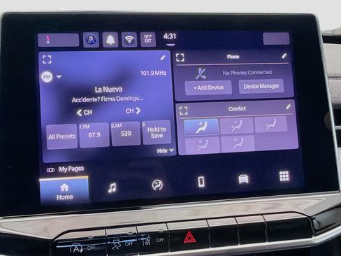 Used 2024 Jeep Compass Latitude image 9