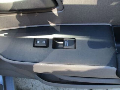 Used 2013 Honda Odyssey Touring image 31