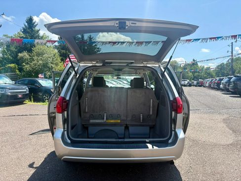 Used 2005 Toyota Sienna LE AWD/4WD image 19