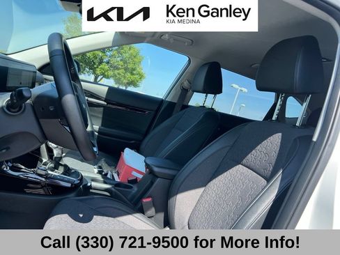 Certified 2025 Kia Seltos S AWD/4WD image 12