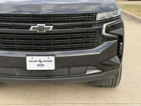 Used 2024 Chevrolet Suburban RST image 10