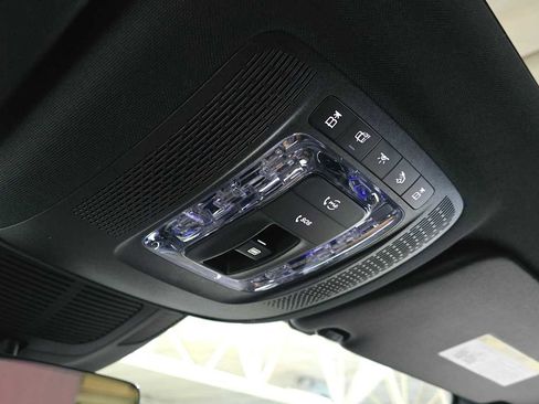 Certified 2025 Mercedes-Benz GLS 450 4MATIC image 35