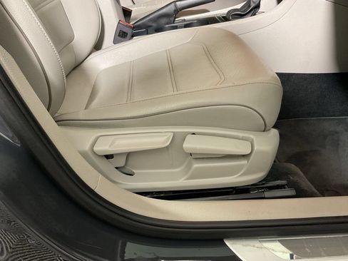 Used 2017 Volkswagen Passat 1.8T R-Line FWD image 35