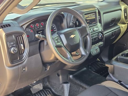 Used 2024 Chevrolet Silverado 1500 W/T image 10