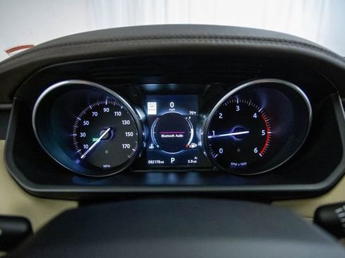 Used 2016 Land Rover Range Rover Sport HSE image 8