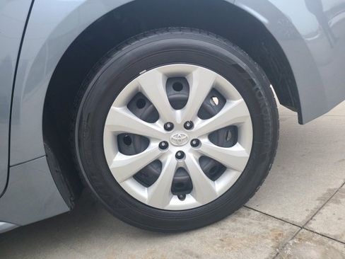 Used 2024 Toyota Corolla LE image 11