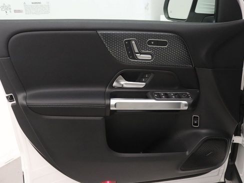 Certified 2026 Mercedes-Benz GLB 250 image 20