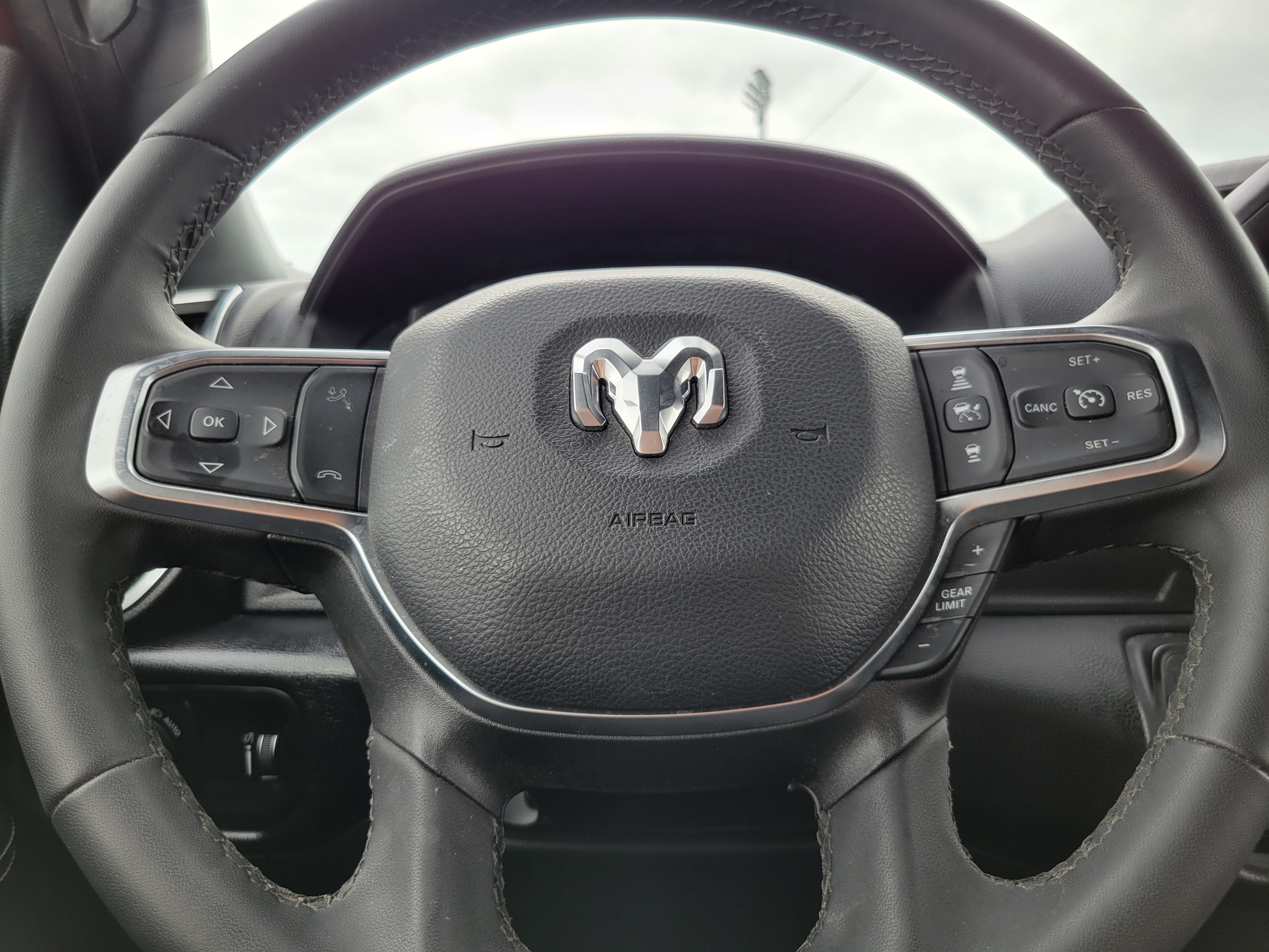 Used 2026 RAM 2500 Big Horn AWD/4WD image 9