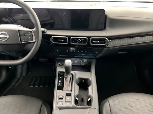 New 2026 Nissan Sentra SR image 13