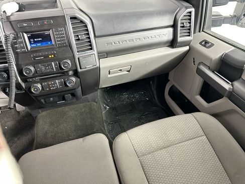Used 2018 Ford F250 XLT image 24