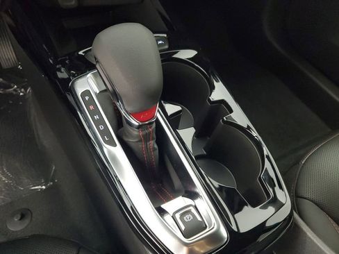 New 2026 Chevrolet Trax RS w/ Sunroof Package image 17