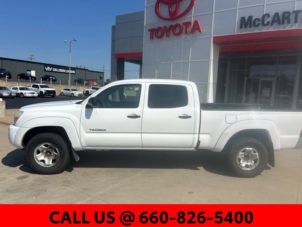Used 2006 Toyota Tacoma PreRunner w/ SR5 Pkg #2 RWD image 9
