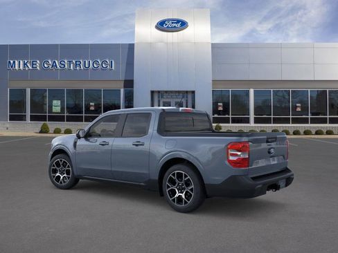 New 2025 Ford Maverick Lariat image 4