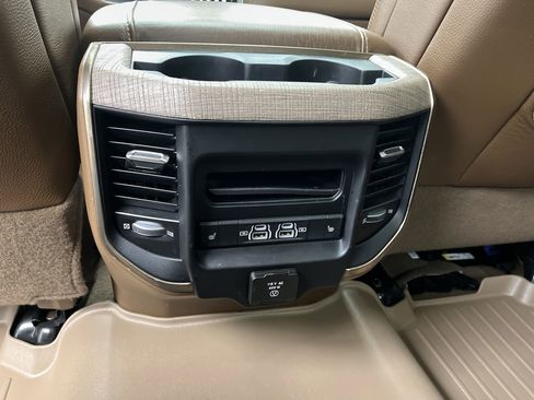 Used 2022 RAM 2500 Limited image 13