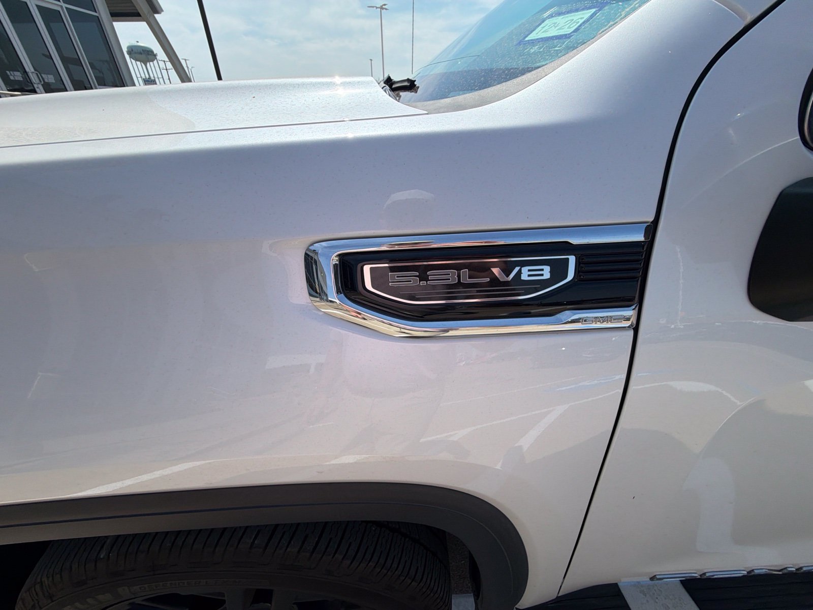 Used 2022 GMC Sierra 1500 Denali RWD image 4