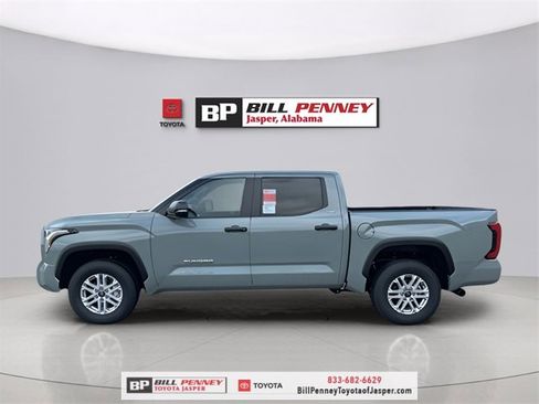 New 2025 Toyota Tundra SR5 image 4