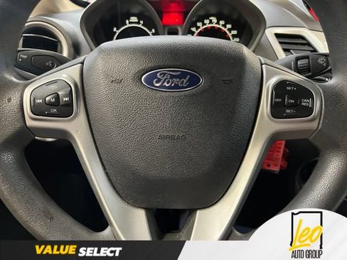 Used 2011 Ford Fiesta SE w/ 203A Rapid Spec Order Code FWD image 14