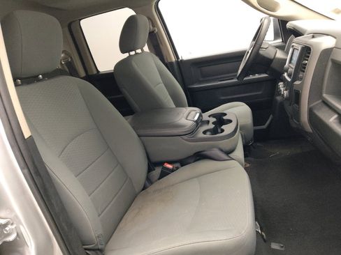 Used 2017 RAM 1500 Express image 21