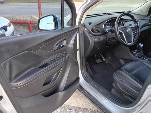 Used 2019 Buick Encore Essence image 31