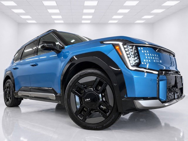 Used 2024 Kia EV9 Land AWD/4WD image 7